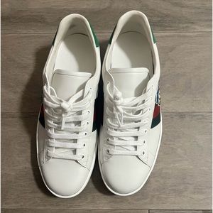 Disney X Gucci Ace ‘Donald Duck Patch’ Sneakers.